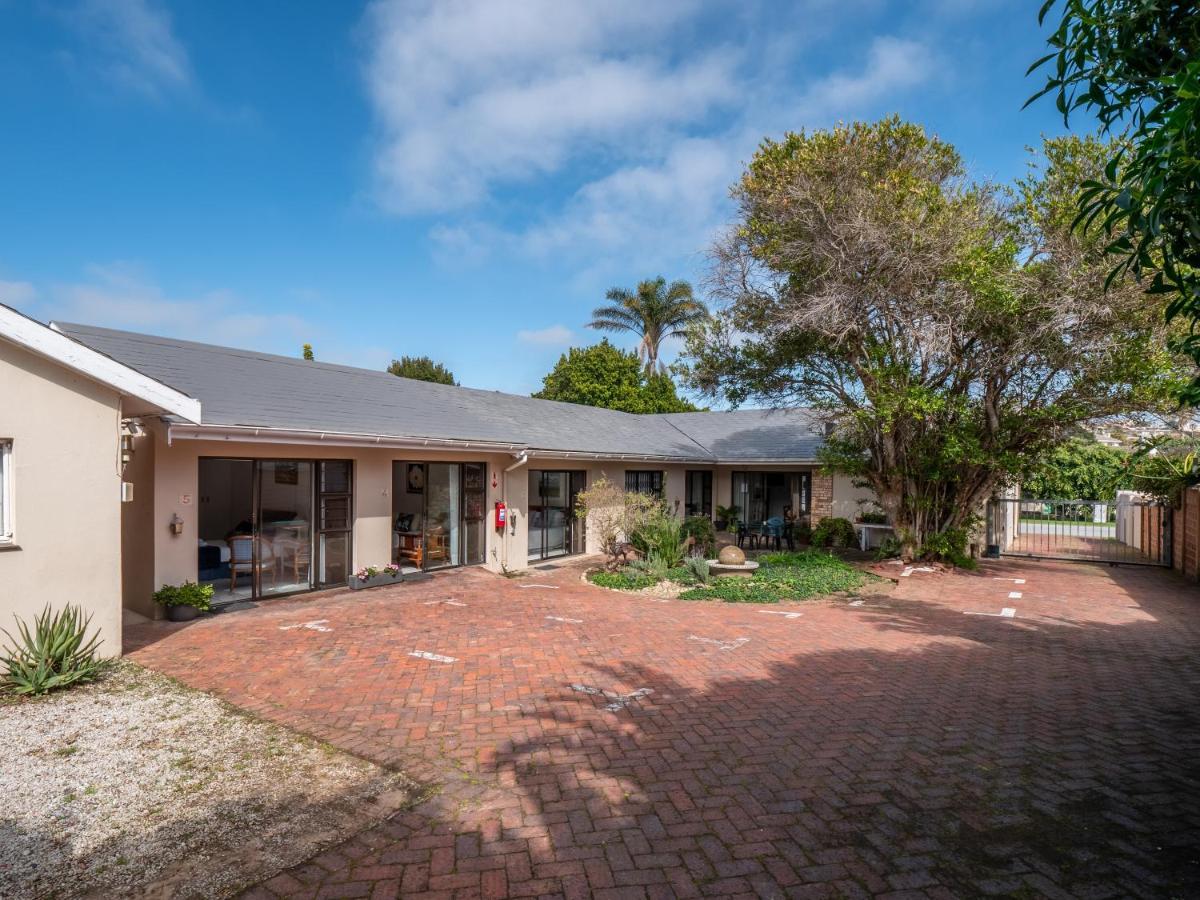 Nothando Backpackers Lodge Plettenberg Bay Exterior foto